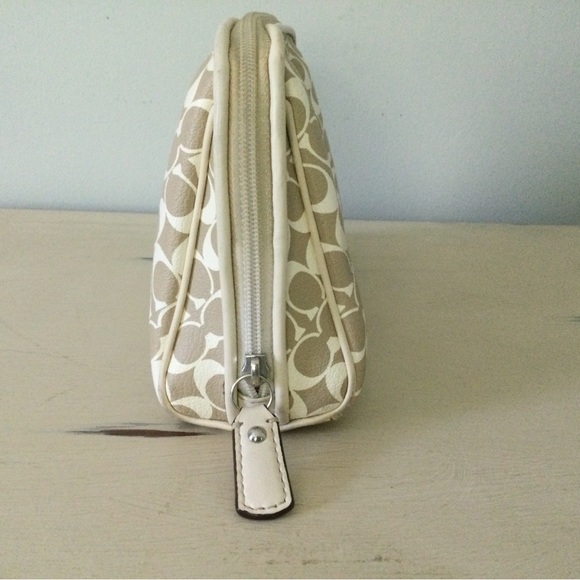 Coach Chelsey Heritage Cosmetic Pouch - Picture 4 of 8